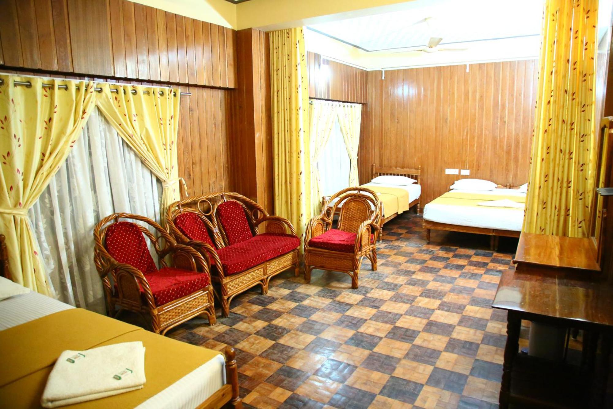Lake Palace Family Resort Kumarakom Bagian luar foto