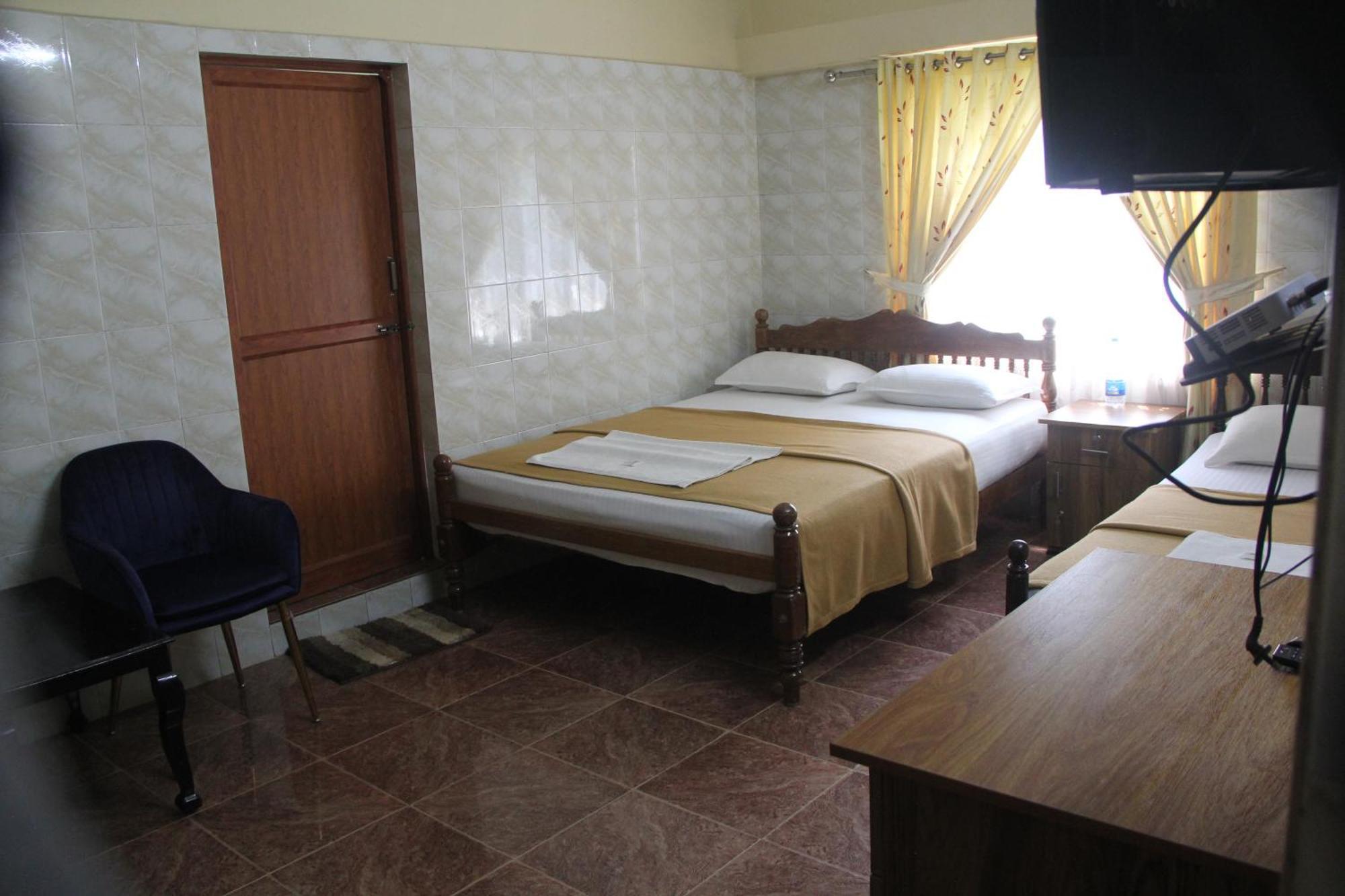 Lake Palace Family Resort Kumarakom Bagian luar foto